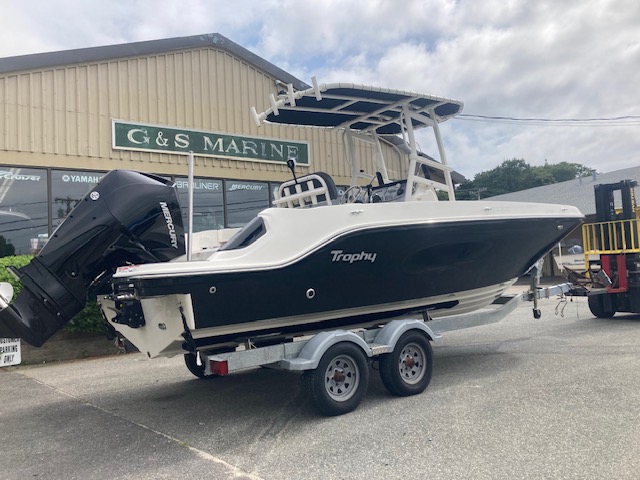 2021 Bayliner VR5